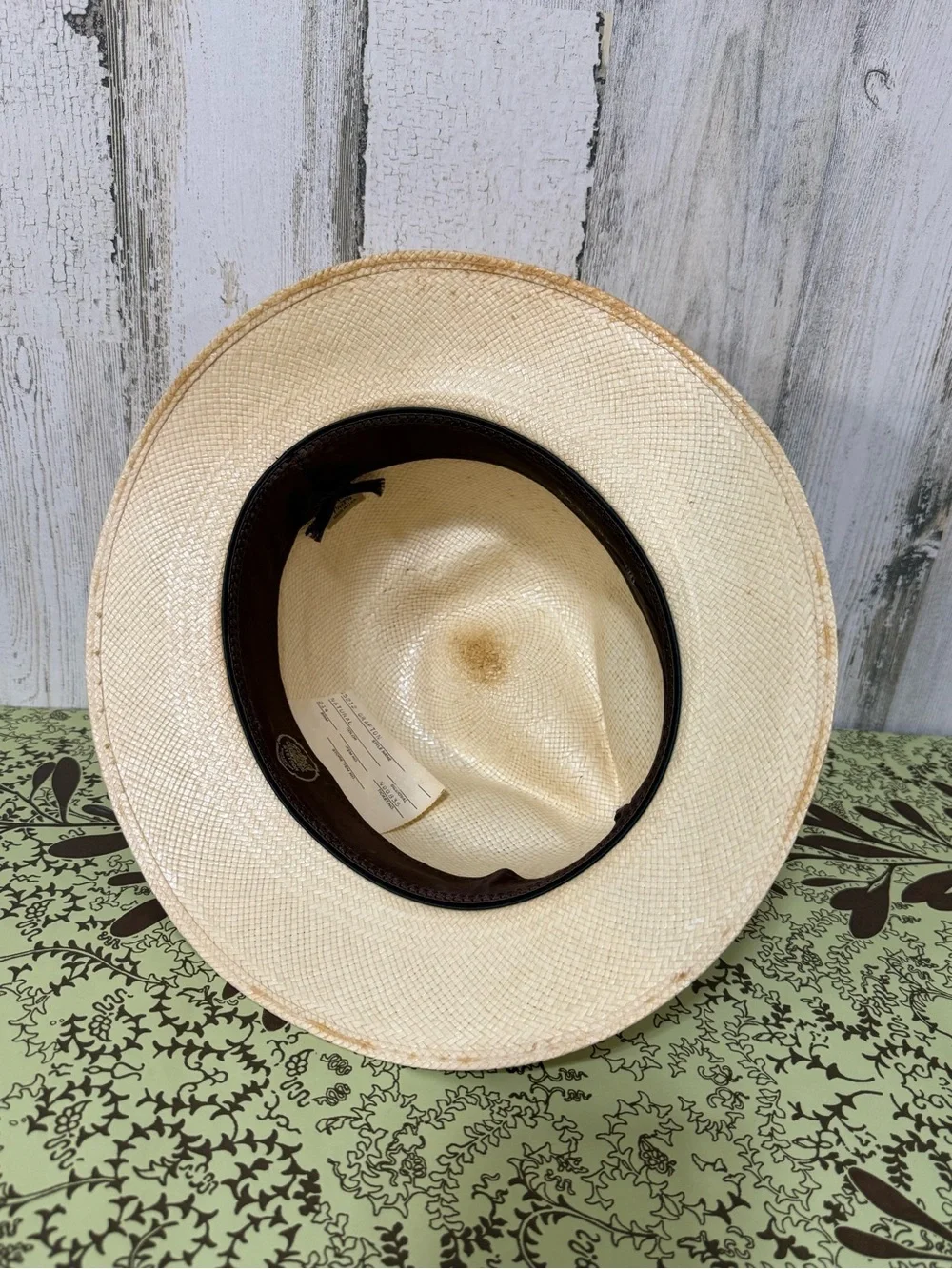 Stetson Natural Straw Hat with Brown Sweatband Large 7 1/4” - 7 3/8”
